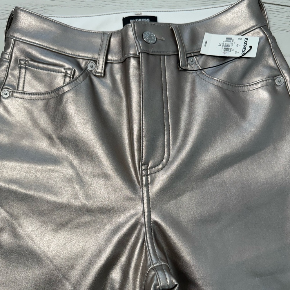 Express pants - Picture 10 of 12